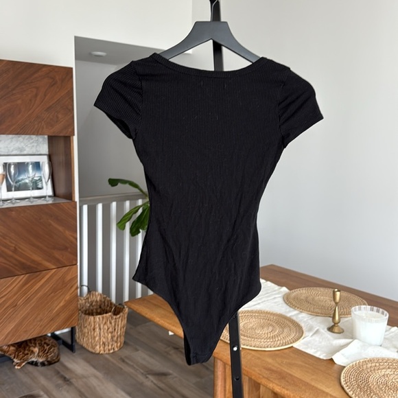 Reformation bodysuit XS - Picture 2 of 4